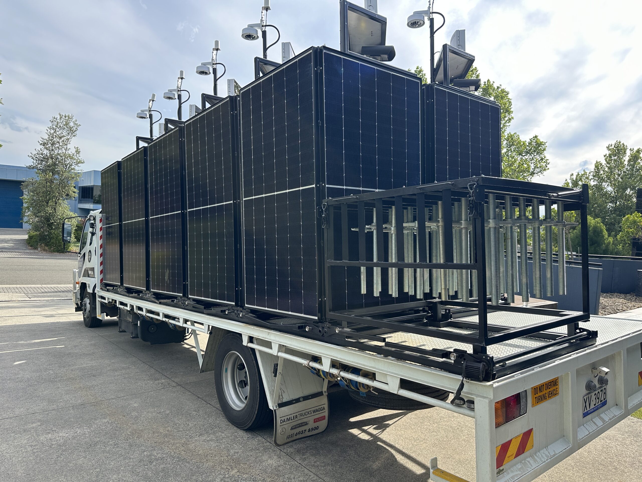 Traffic AI Rigs on the Sensor Dynamics Truck